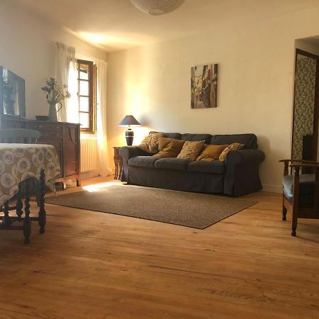 Jasmin 1 Jeanne D Albret Apartment Navarrenx Exterior photo