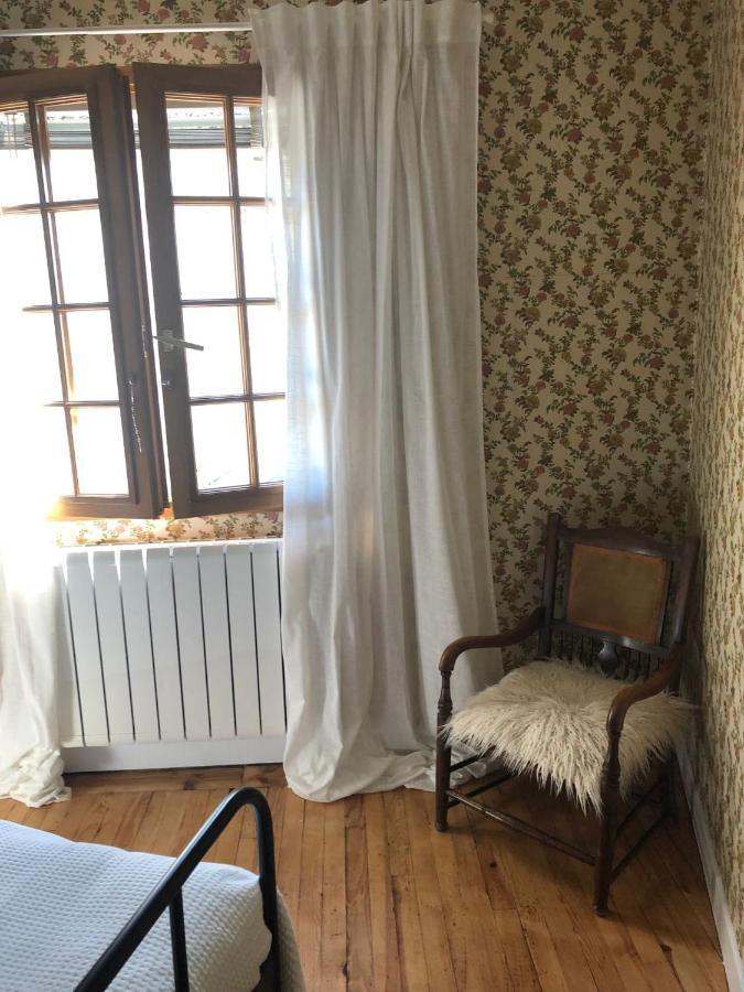 Jasmin 1 Jeanne D Albret Apartment Navarrenx Exterior photo